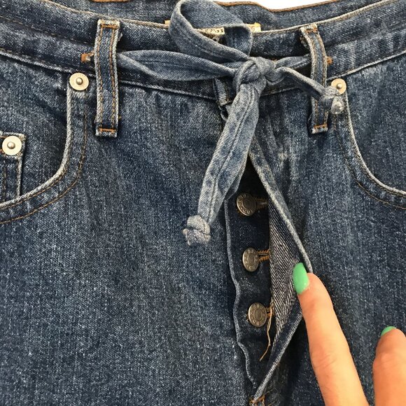 Vintage Guess High Waisted Bermuda Denim Shorts Tie Waist Button Fly Size 1 Y2K - Picture 3 of 6